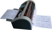 GUILHOTINA PARA CARTÕES DE VISITA CE (ELÉTRICO) TAMANHO 50 X 90 MM 